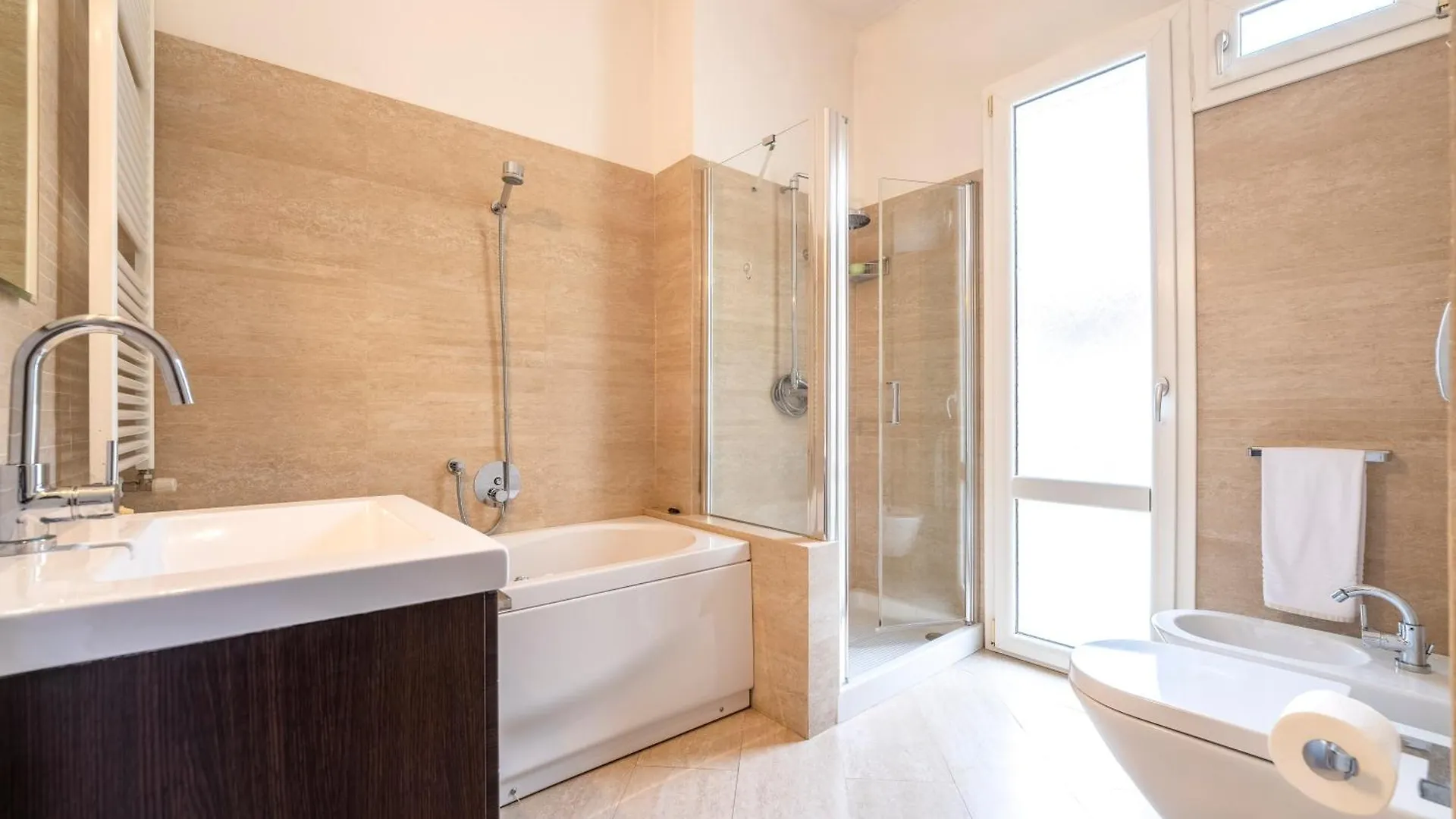 Sunlight Fortezza Florence Apartment