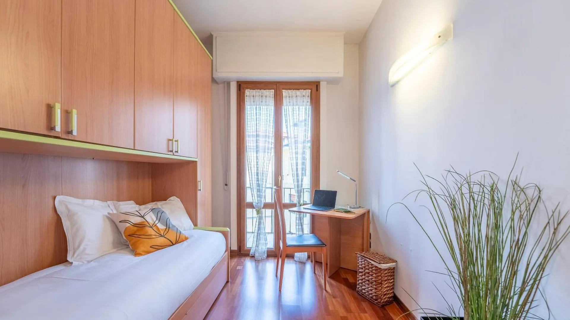 Sunlight Fortezza Florence Apartment